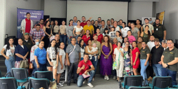 Empresarios y emprendedores de Restrepo y Cumaral se capacitaron en Inteligencia Artificial para ser más competitivos en sus negocios