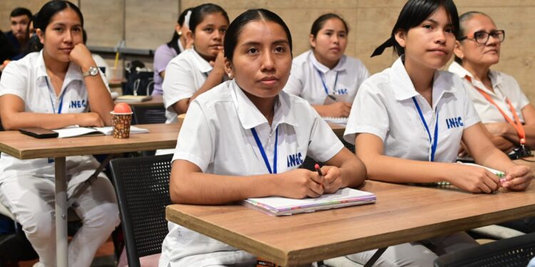 Segundo día del #ENDOTUR2025 en Yopal: Un espacio vital para la actualización en salud