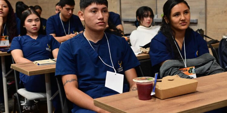 Segundo día del #ENDOTUR2025 en Yopal: Un espacio vital para la actualización en salud