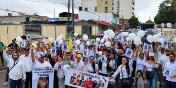 Familiares de colombianos presos en Venezuela exigen su liberación