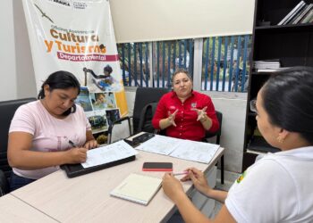 La asesora de cultura, Adriana Soto, recorre municipios para socializar nuevos proyectos culturales