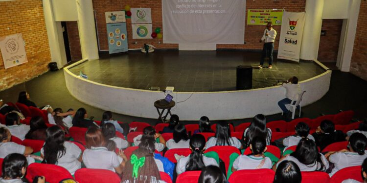 Jornada académica “Construyendo sistemas de apoyo sostenible”