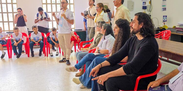 Ministra de las Culturas visitó Yopal y destacó el programa “Artes para la Paz” en la IE Lucila Piragauta