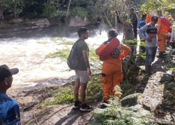 Gobernación del Meta acompaña búsqueda de joven desaparecida en Caño Canoas, La Macarena