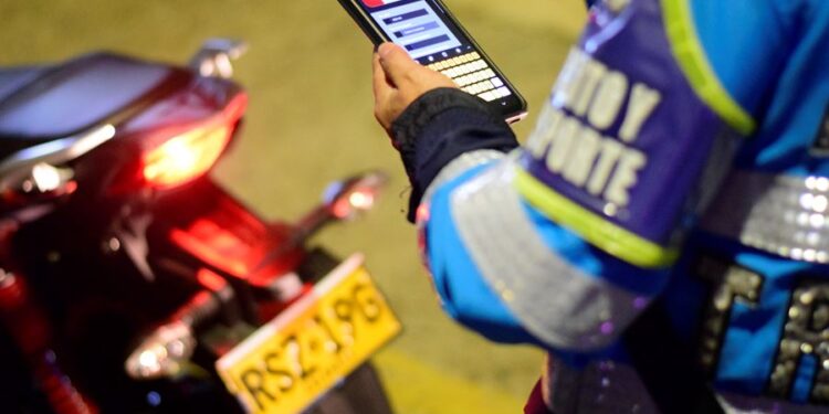 Evita los “sustos que no dan gusto” y conduce con responsabilidad