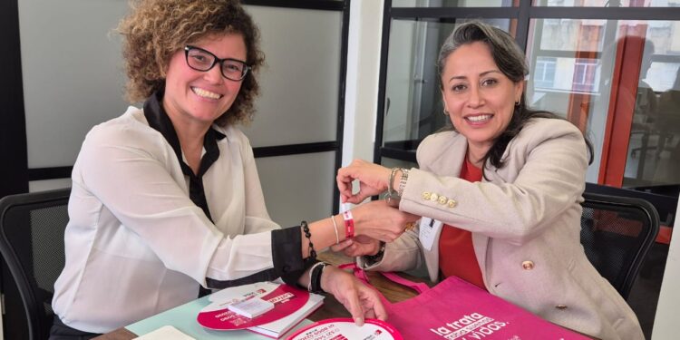 Senadora Sonia Bernal anuncia que Gobierno destinará $100.000 millones para mejorar la Vía al Llano