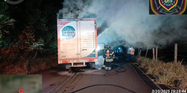 Alerta de Tráfico: Accidente e Incendio en Vía Alterna a Monterrey