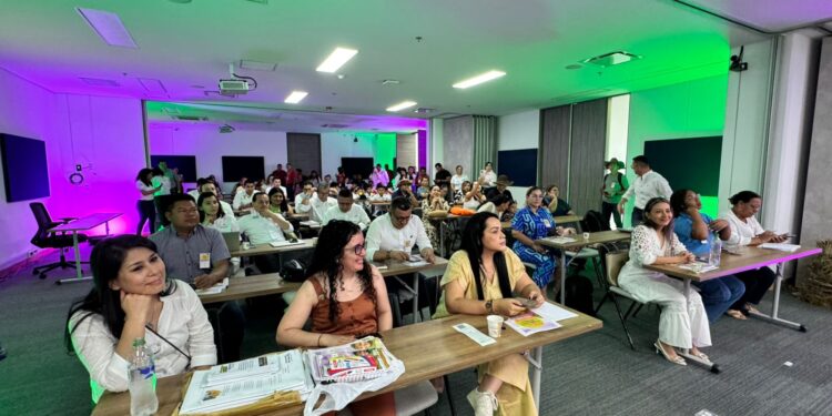 Secretarios de Educación de la Orinoquía y Amazonía se centran en el bienestar docente y la educación indígena en su segundo día de encuentro