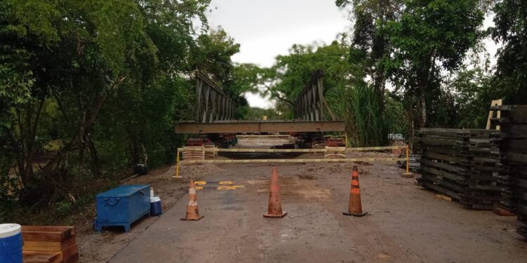 Avance significativo en la construcción del puente sobre el caño Caranal en la vía Arauquita – La Antioqueña