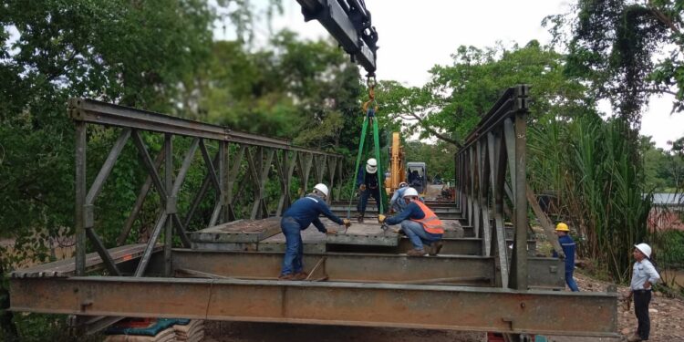 Avance significativo en la construcción del puente sobre el caño Caranal en la vía Arauquita – La Antioqueña