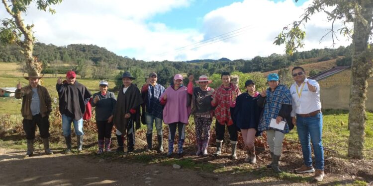 De ideas a realidades: 16 comunidades transforman su vida  en seis departamentos