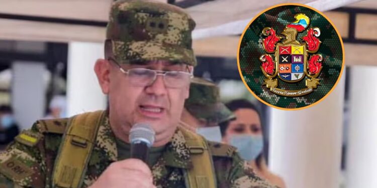 Reintegro del general juan miguel huertas al ejército en el gobierno Petro habría sido “Como pago de un favor”