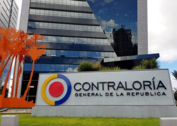 Seguidilla de contratos antes de la ley de garantías: En un solo día se contrataron $6,1 billones, alerta Contraloría