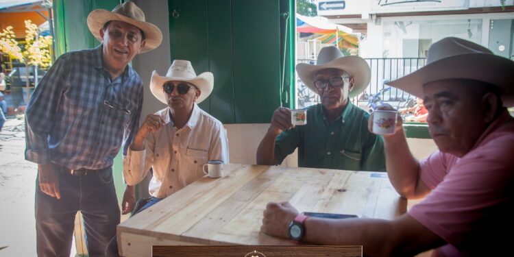 La Caporala, el nuevo sitio de moda en Arauca capital, abre sus puertas con arte y sabor llanero