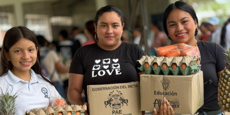 El PAE no se va de vacaciones: cerca de 4.000 estudiantes recibieron canastas de alimentos durante el receso escolar de fin de año