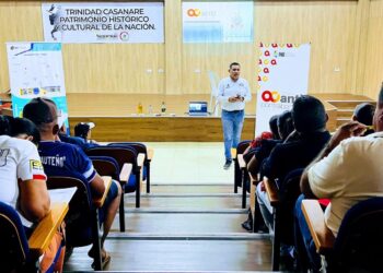 Grupo Anticontrabando fortalece la capacitación a tenderos y comerciantes en Trinidad en temporada decembrina