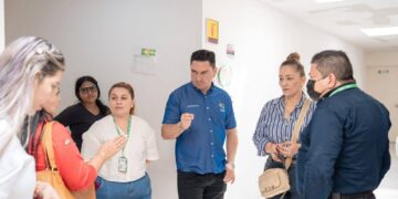 Gobernador de Arauca, Renson Martínez Prada, realizó un recorrido de inspección por las instalaciones del Hospital San Vicente de Arauca E.S.E.