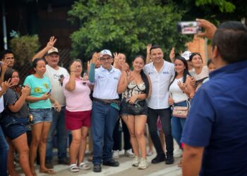 Política: Álvaro Mariño, candidato a la Cámara, recorre Aguazul y dialoga con la comunidad