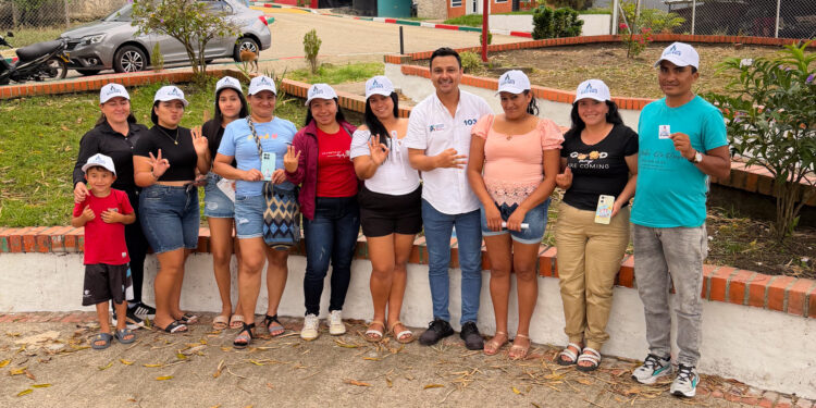 Candidato Álvaro Mariño del Centro Democrático #103 visitó Monterrey