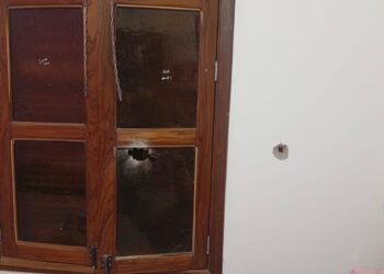 Daños materiales, población en medio de las balas y animales impactados tras ataques a la fuerza pública en Fortul