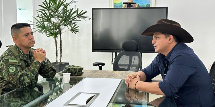 Gobernador recibe al nuevo comandante de la Brigada XVI