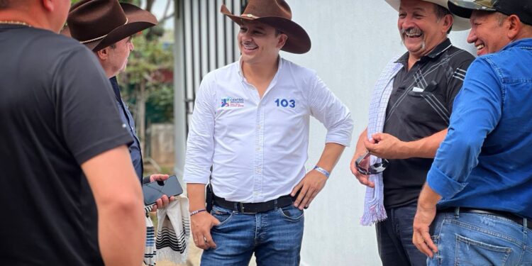 Compromiso político en Orocué con Álvaro Mariño: Con propuestas legislativas escuchó a la comunidad