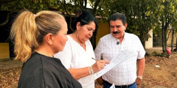 Un Sueño Cumplido: Alcalde de Yopal Entrega Títulos de Propiedad a Familias de Morichal tras 19 Años de Espera