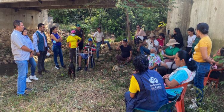 Comunidad e instituciones articulan acciones ante situación de riesgo en el caño Usíbar
