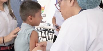Inicia en Yopal la vacunación contra el dengue, una apuesta pionera en el departamento