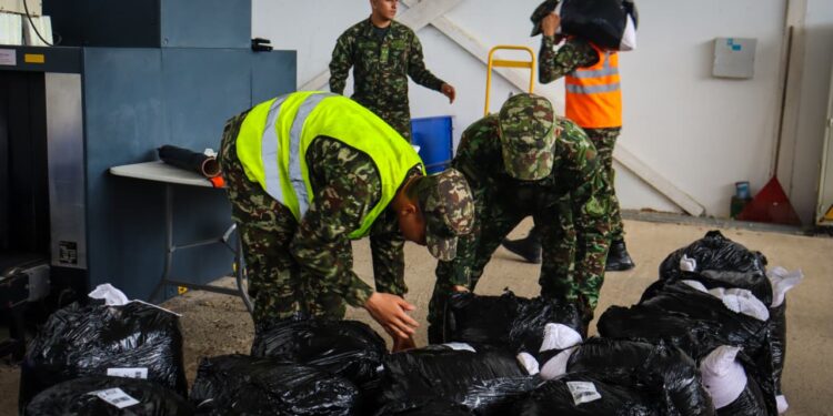 Envían más de seis toneladas de arroz como ayuda humanitaria al archipiélago de San Andrés, Providencia y Santa Catalina