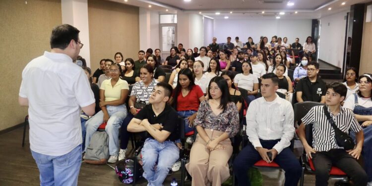 110 jóvenes inician su camino laboral en la Gobernación de Casanare