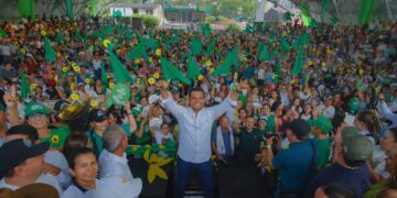 Diego García, candidato al Congreso, reafirma su compromiso con el liderazgo femenino en Yopal en vísperas del 8 de marzo