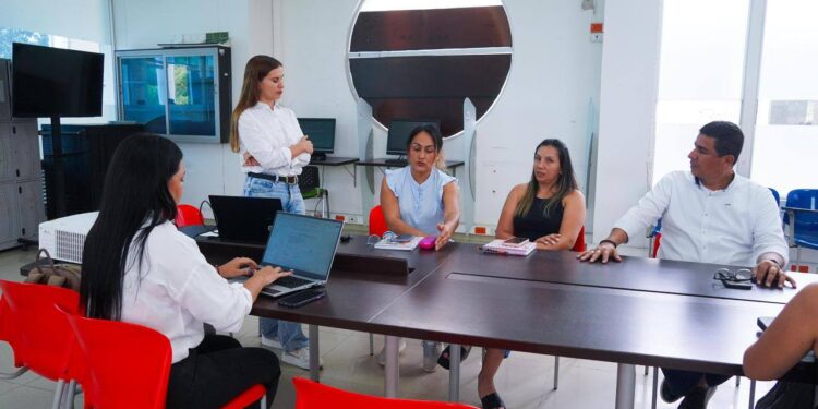 Instalan primer Comité de Convivencia Escolar en Yopal para crear entornos educativos más seguros