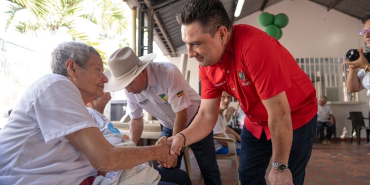 Invierten más de 383 Millones de Pesos en la remodelación del centro del adulto mayor en Saravena