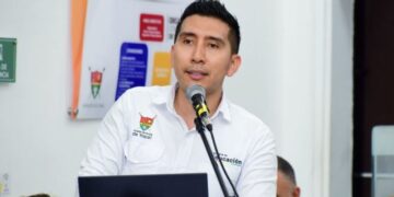 Presión pública y acusaciones provocarían renuncia del secretario de #Educación de #Yopal