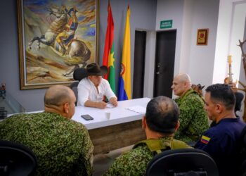 Zorro fortalece articulación con Armada Nacional para seguridad de Casanare
