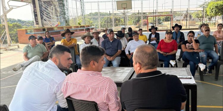 Intervención vial de 13 kilómetros en el sector rural de Aguazul