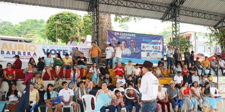 Álvaro Mariño suma apoyos en Monterrey y Paz de Ariporo en su carrera por una curul