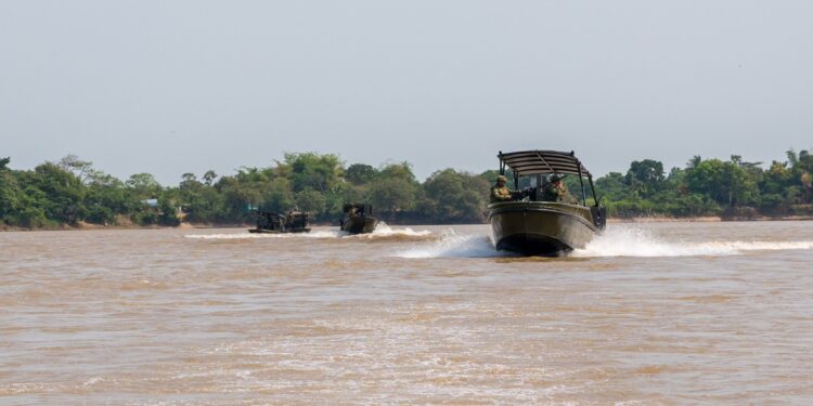Operativo de seguridad en el río Arauca: Gobernación y Armada Nacional garantizan tranquilidad para la jornada electoral