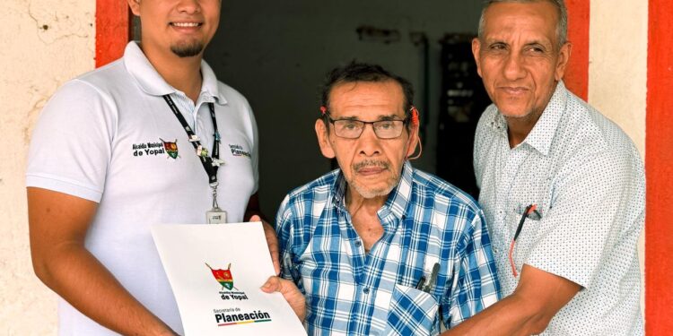 Alcaldía de Yopal, Entrega de título de propiedad en El Morro