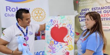 Manos pequeñas, corazones gigantes