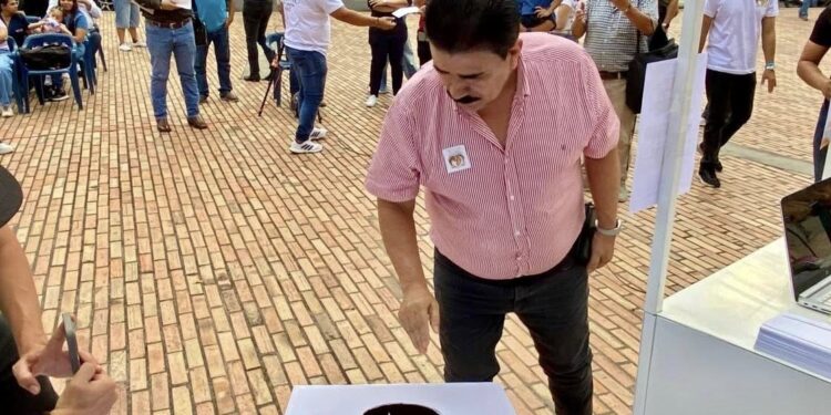 Cuando nos unimos, pasan cosas grandes