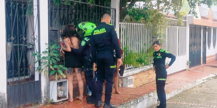 Taxista es apuñalado por tres mujeres; fueron capturadas tras persecución en Yopal