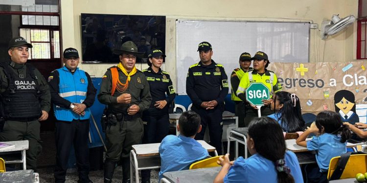 Policía acompaña regreso a clases y refuerza prevención en Casanare