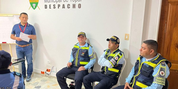 Agentes de tránsito de Yopal, asistieron a capacitación con Personería
