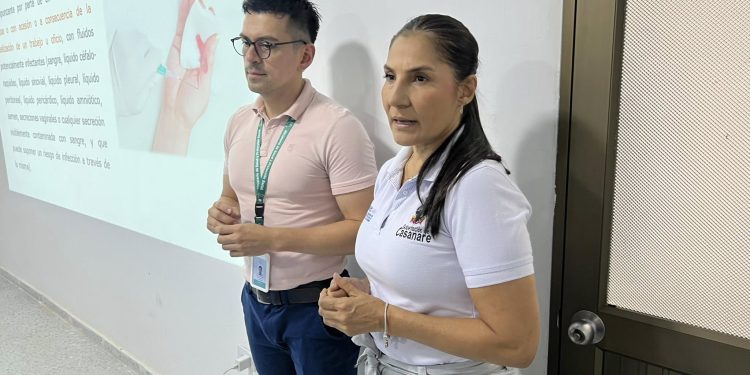 Por gestión de la Secretaría de Salud, se fortalecen capacidades en respuesta al VIH