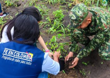 El Ejército siembra vida en Yopal: 200 árboles para recuperar zonas afectadas