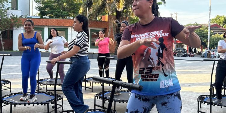 En el marco del Día Mundial de la Seguridad y Salud en el Trabajo, la Administración Municipal realizó jornada de jumping fitness