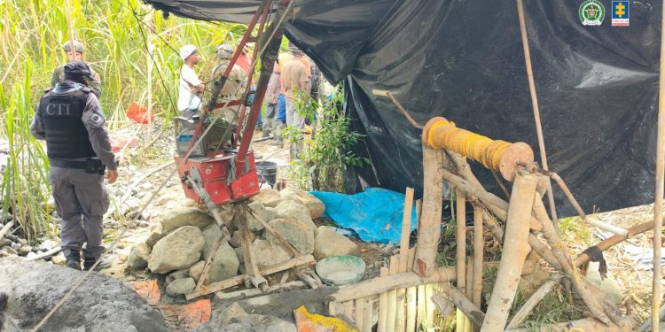 Golpe a la minería ilegal en Cauca: capturan a 11 personas por explotación ilícita y daño ambiental