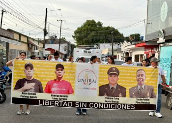 ELN responde a críticas por “juicio revolucionario” contra funcionarios secuestrados en Arauca